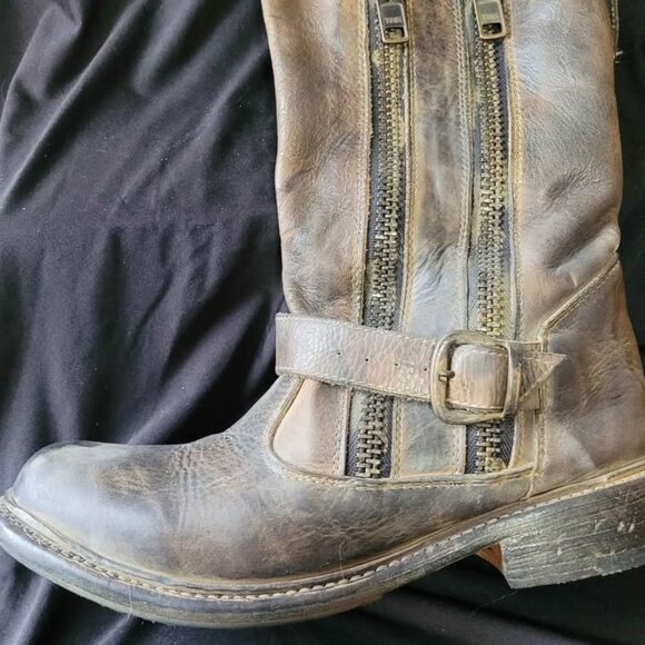 Bed Stu Distressed Boots - Picture 3 of 3